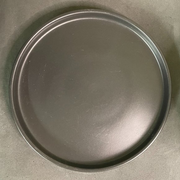 Stone + Lain Cecile Stoneware 12-Piece Round Dinnerware Set, Black EUC - Picture 2 of 6